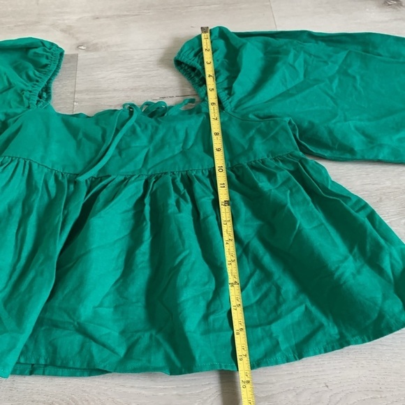 CIAO LUCIA! Corina Top Emerald xs cropped flowy tie neck classic elegant boho - Picture 10 of 12